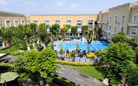 Plaza Camelinas Hotel